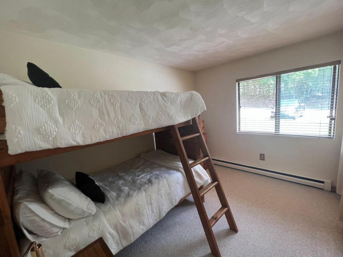 Townhouse In Seven Springs 3bed 2bath Sleeps 8 Aircon Wifi *